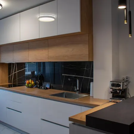 Amphora Apartment Vir